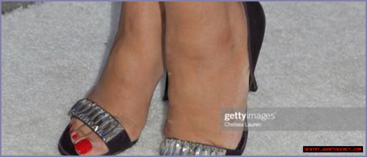 Jackie Hoff Feet (6 photos) Sexy Feets