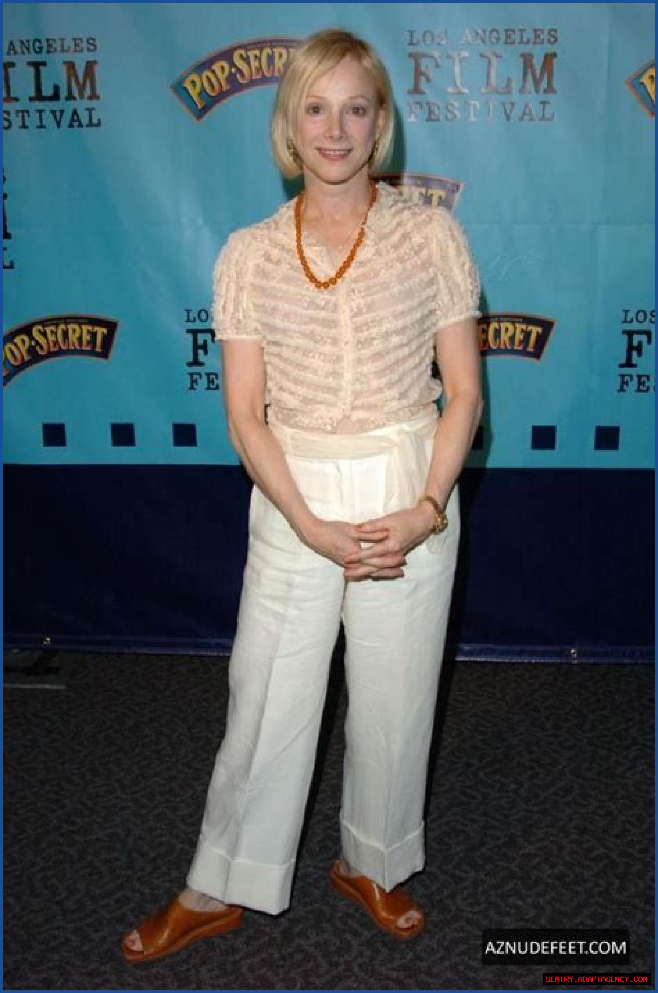 Sondra Locke Feet (4 images) Sexy Feets