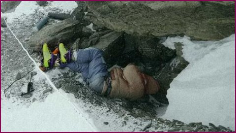 The Tragic Story Of Mt. Everest's "Green Boots"