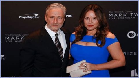 Tracey McShane Wiki Biography. Who is Jon Stewart's wife?
