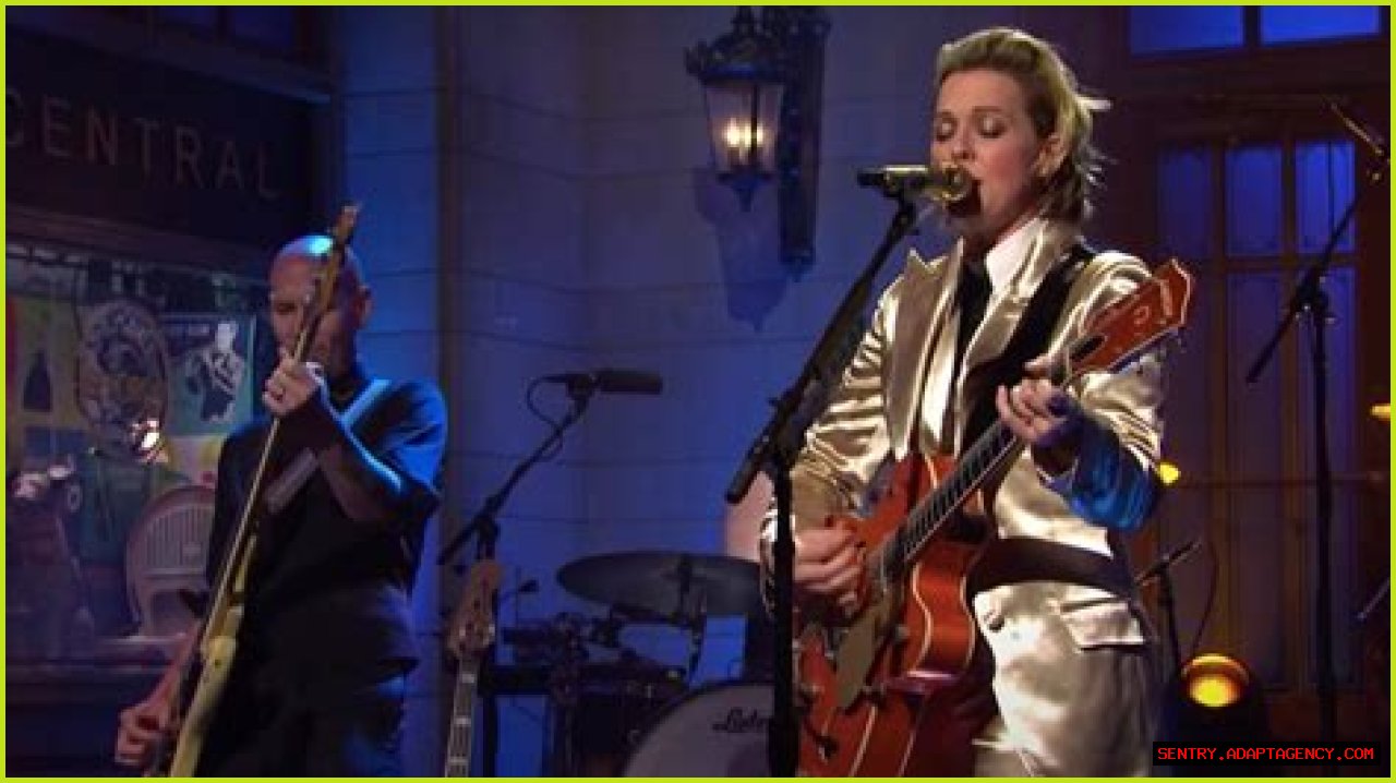 Watch Brandi Carlile’s epic 'Saturday Night Live' debut (VIDEO)