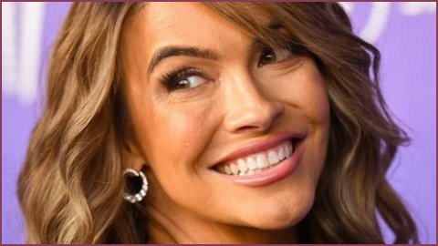 Why Chrishell Stause's Sisters Aren't Fans Of Justin Hartley